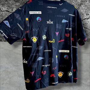 •NWT• Women’s Jordan Flight Logo Tee Black in Medium • DX0432-010